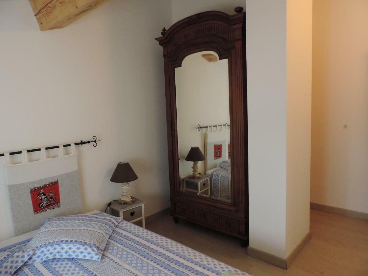 Les Cigales D'Estoublon Apartment Bagian luar foto